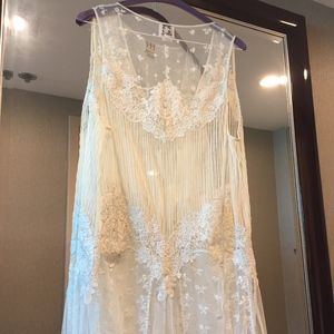 Lace Sleeveless Cover Up
